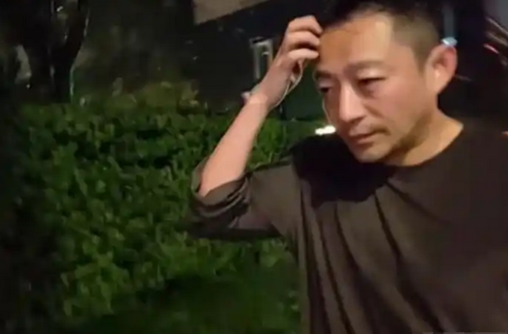 汪小菲挺住，越是这个时刻，越要保持稳定。不然又有有心之人出来指责你，说你心理状态