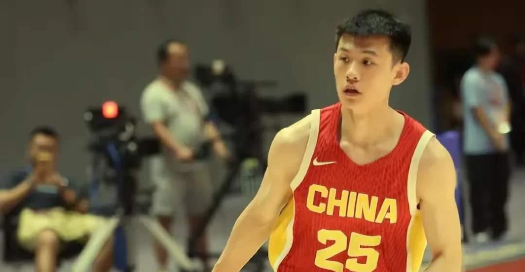 中国男篮101：53大胜关岛后，这三人已不能再用！