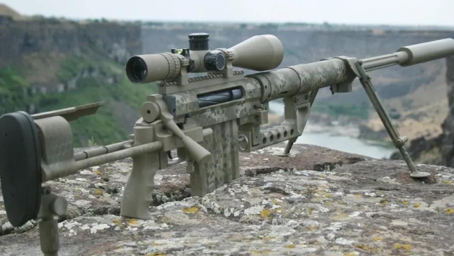 CheyTacM200战术步枪它被称为“远射程步枪系统”，由美国昔安战术公司推出