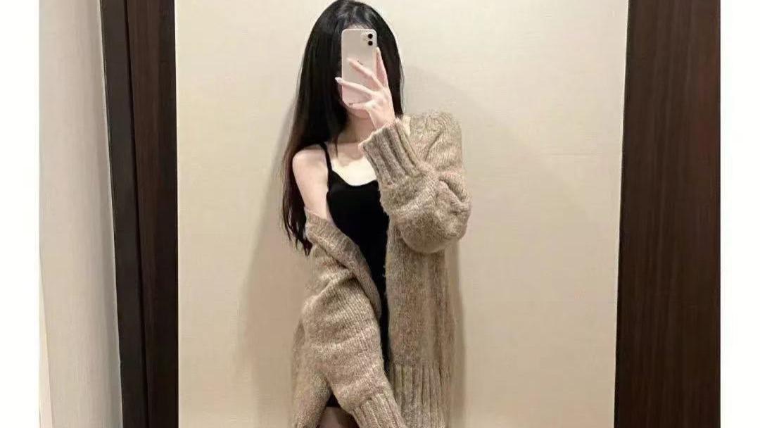 女生穿丁字裤的时候还会穿丝吗？