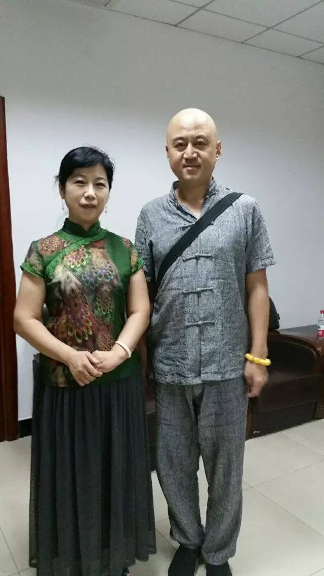 2005年，李金斗接到勒索电话：我有你不雅观的视频，给我80w，不然我就公布出去