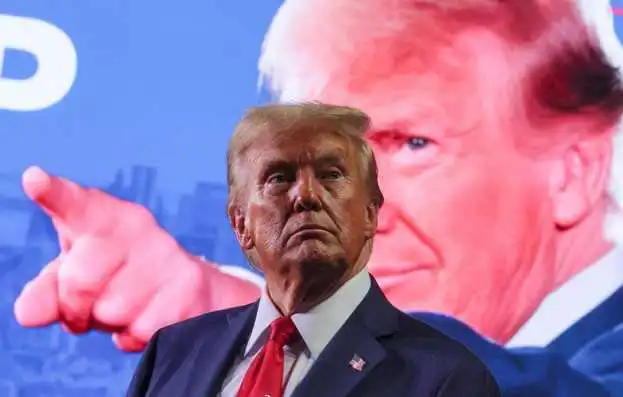 特朗普：将废除前任关于LGBT政策