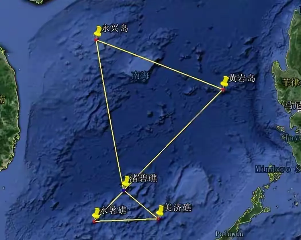 我军已经围住黄岩岛，南海大三角即将开建
