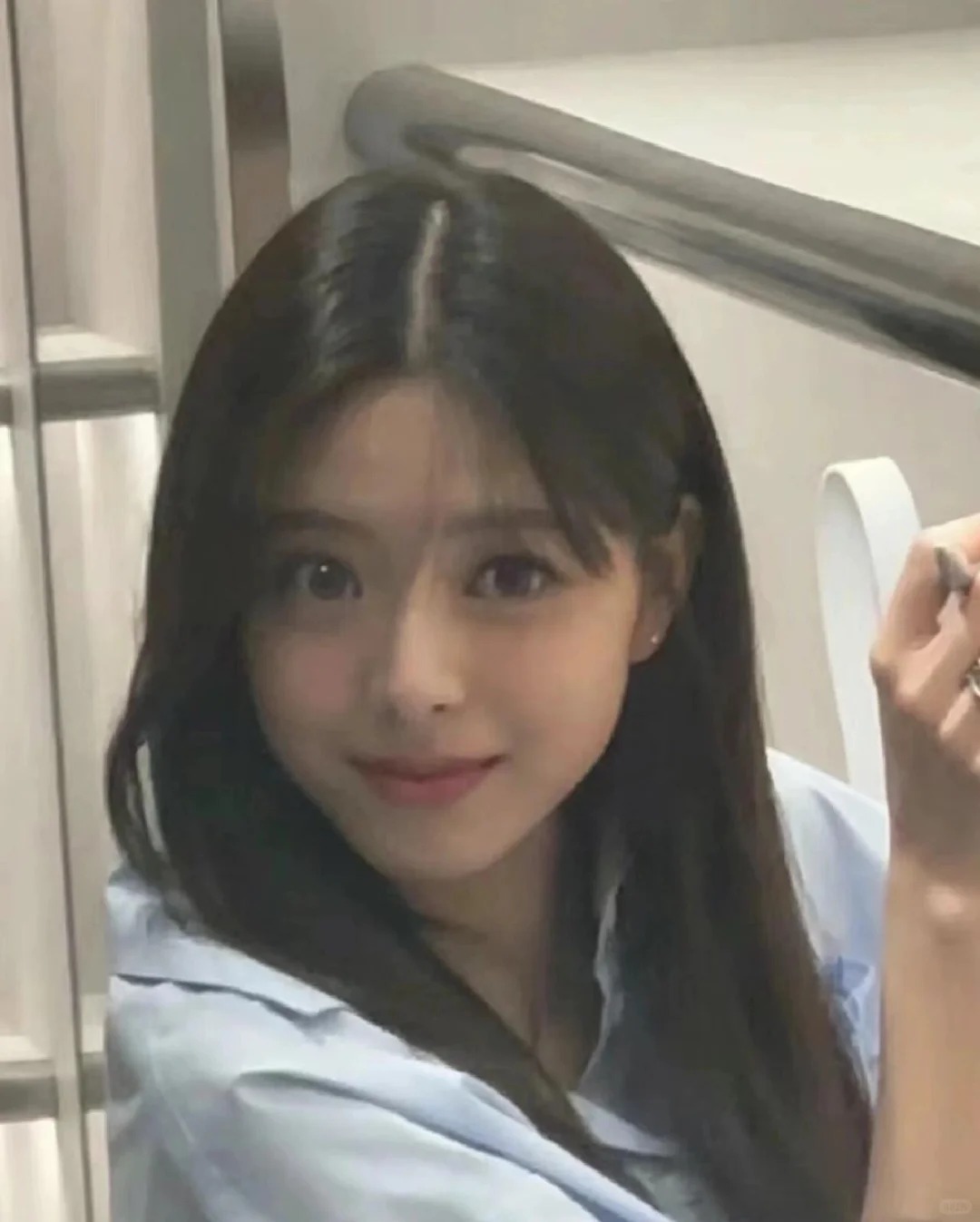 普通人里的小美女都长啥样
我发现红薯 上真的有好多美女啊
真的奢求想长成美女的样