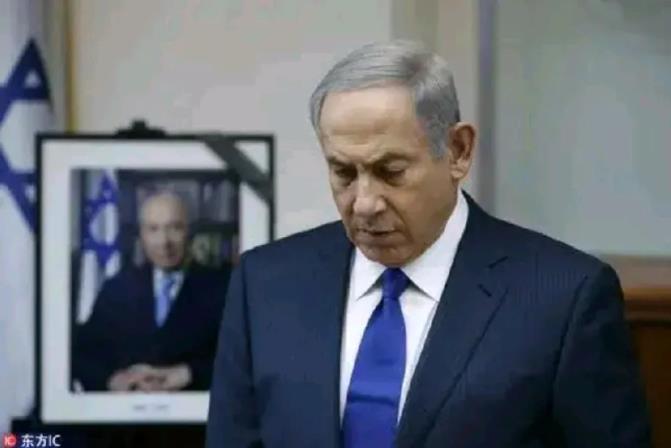 突发身亡！
以色列突传噩耗！
刚得到最新消息，没想到以色列霍隆发生一起袭击事件，