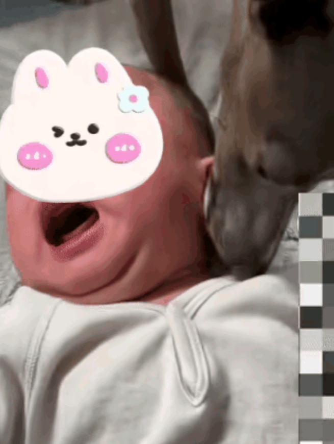 惊呆了：天底下竟然还有这样的父母？
一个只有几个月大的宝宝，躺在床上，不停的大声
