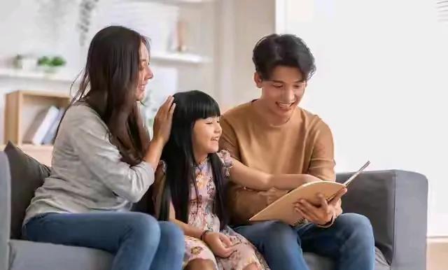家人们，今天要和大家聊一个超扎心却又无比现实的话题——兄弟姐妹之间的那些事儿。咱