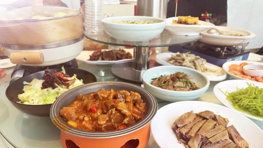 河南老家：坐桌子—吃酒席