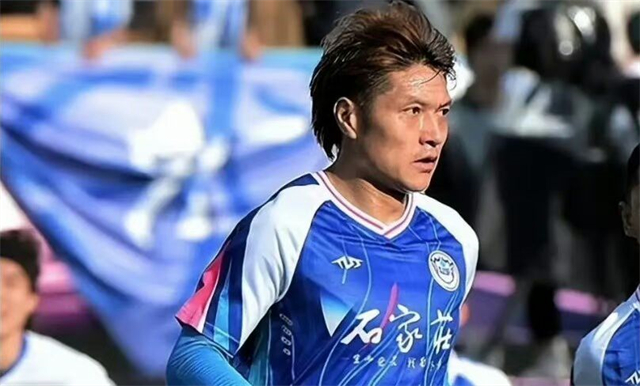 国足又一李铁东窗事发！