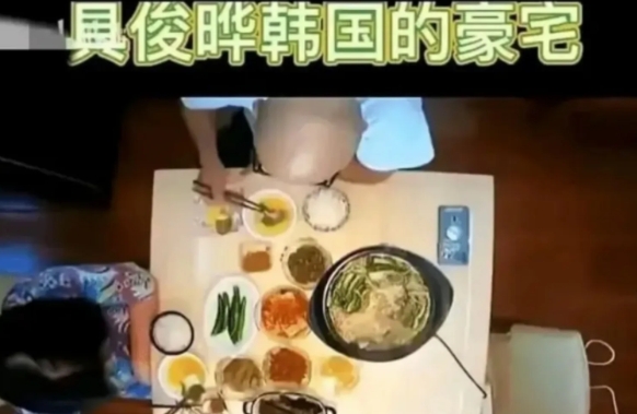 具俊烨应该也怕吧
所以8天之后的凌晨一点50分返回韩国了
如果一直留在台北
可能