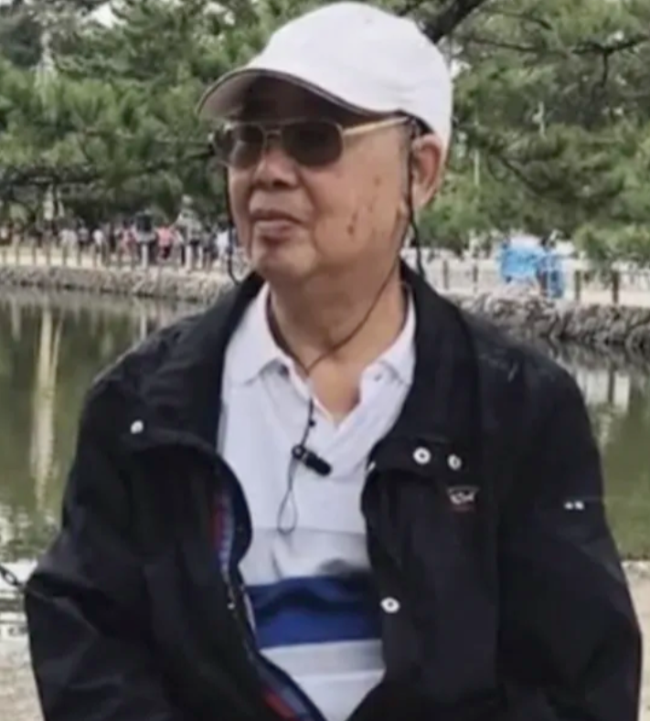 1997年，广东老人的老伴早逝，跟随儿子移民美国，却在当地连续3次被袭击，他不敢