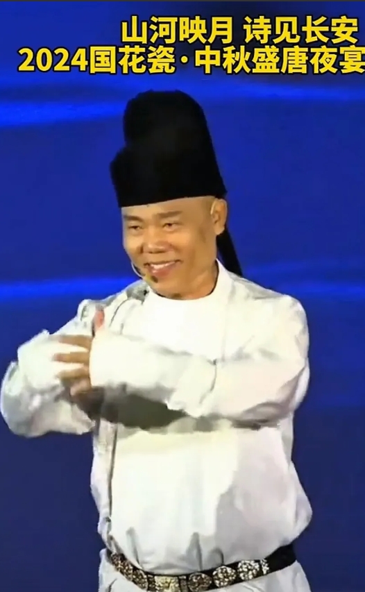 司马南老兄到西安扮演诗仙李白这个事儿，我不讽刺，不挖苦，不吐槽，很严肃的闲扯几句