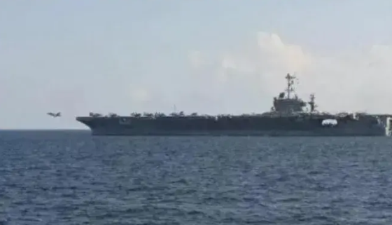 原来美国海军是把胡塞当作磨刀石的
红海并不适合航母舰队作战，但美军航母舰队不顾地