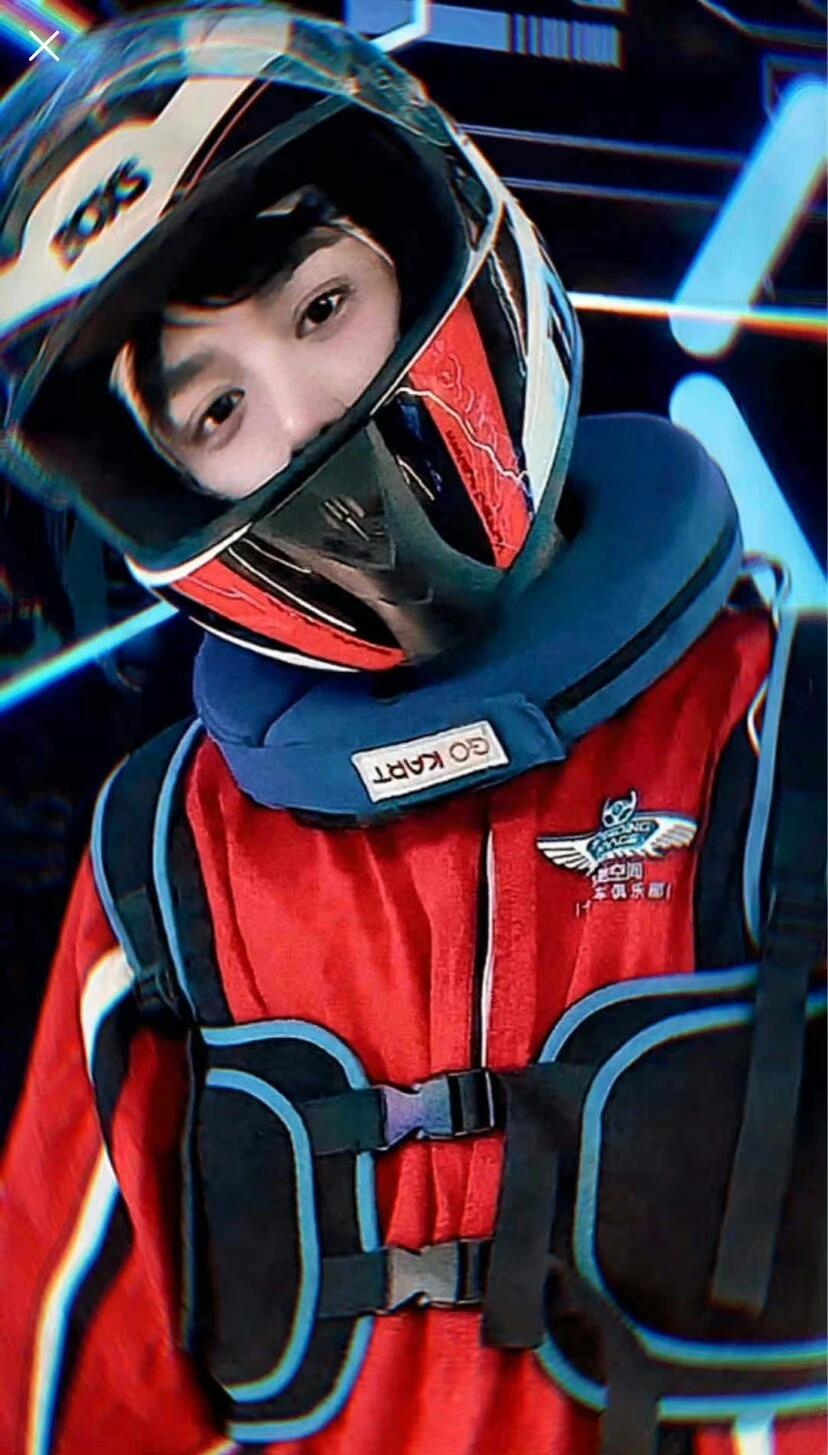 丁禹兮：肉眼可见的酷炫