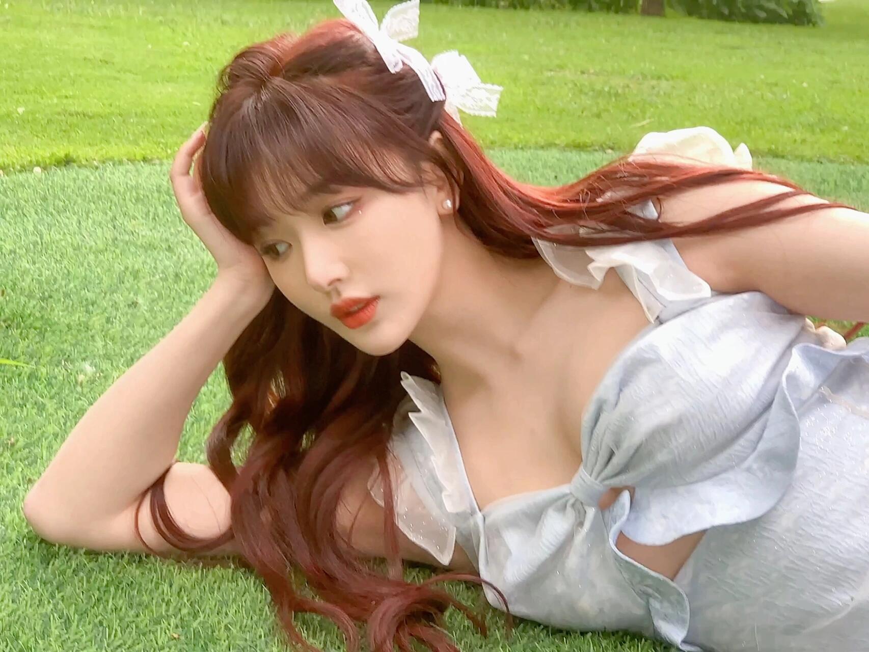 孔雪儿甜妹的公主裙