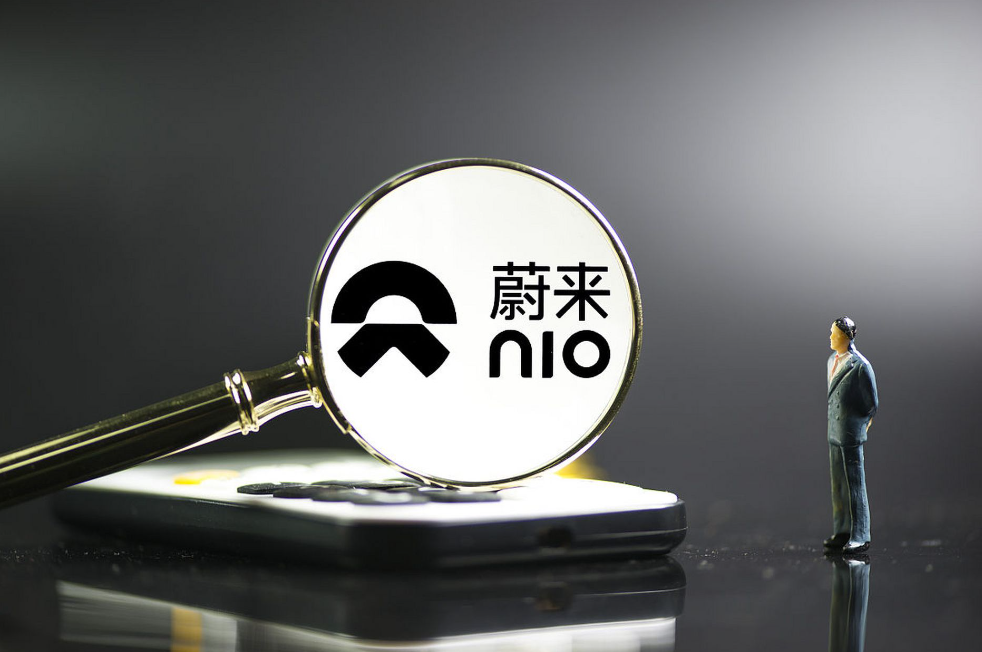 小鹏受不了了，蔚来还能坚持多久？