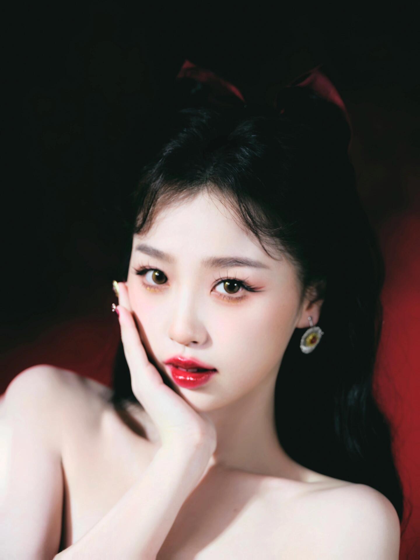 虞书欣真美啊