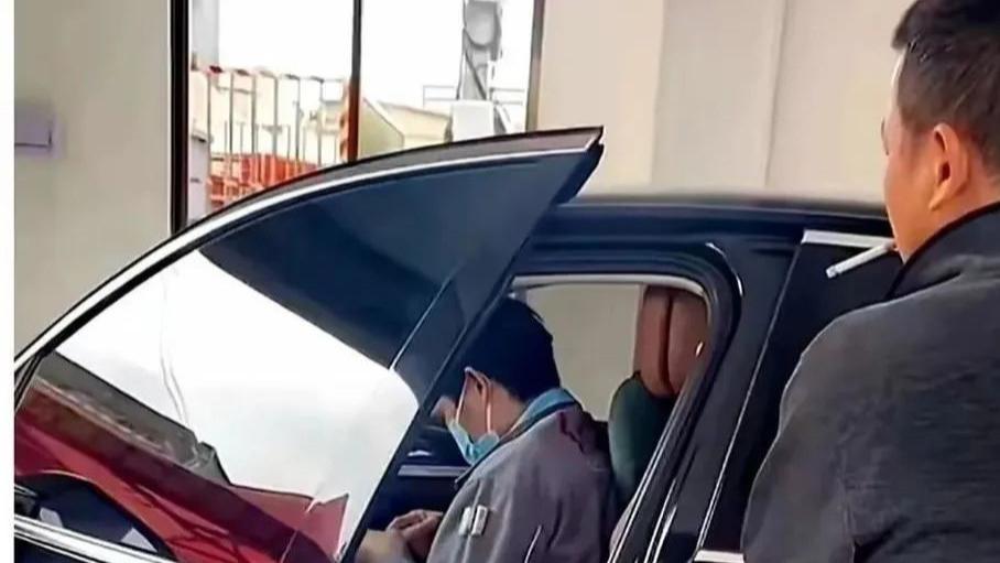 全红婵回应自己的红旗汽车，还未开就出故障一句话尽显高情商