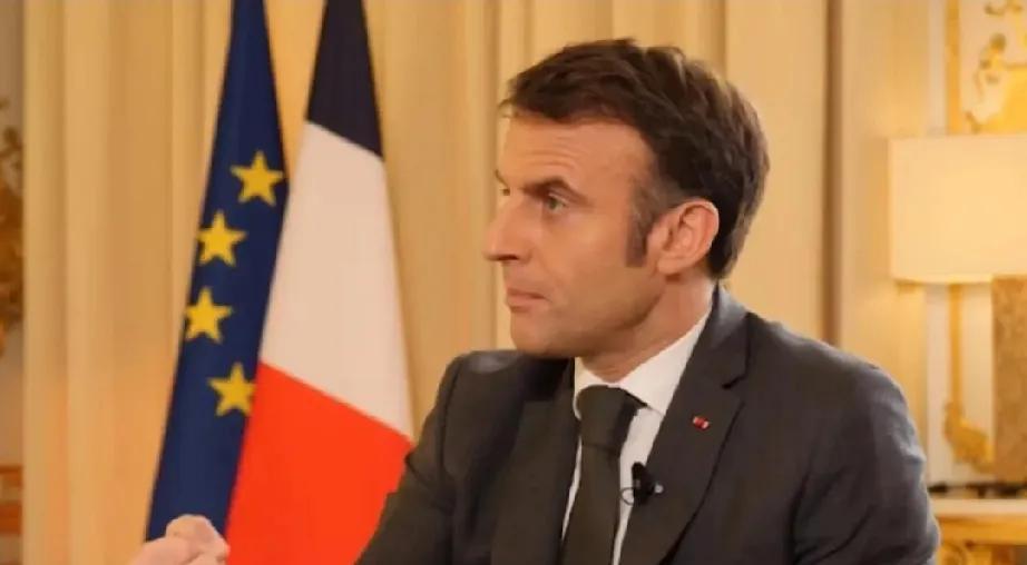 法国总统马克龙又出大招了，这次是“动员”更多年轻志愿者来支持武装部队。为什么这么
