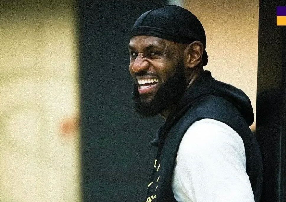 NBA联盟9月19号，3个最新消息→→

1、湖人队，詹姆斯、戴维斯、八村垒开始
