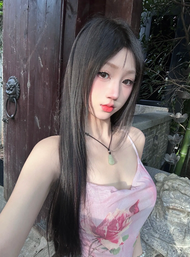 已经有一个月了，我已经拒绝了老公9次了。今天晚上洗完澡，他又来找我，拉着我的衣服