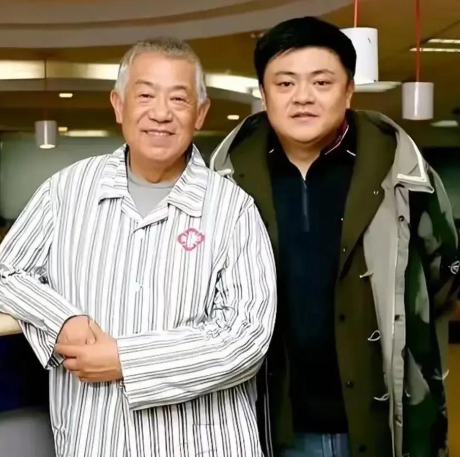 高亮去世才让人关注，他有个姐姐高恬！

高亮50岁去世，他有个姐姐叫高恬。

高