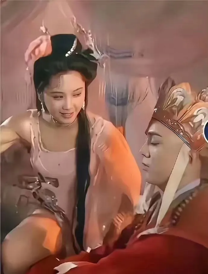 要是唐僧遇上这位女王，估计《西游记》就直接大结局了吧，哈哈哈😂