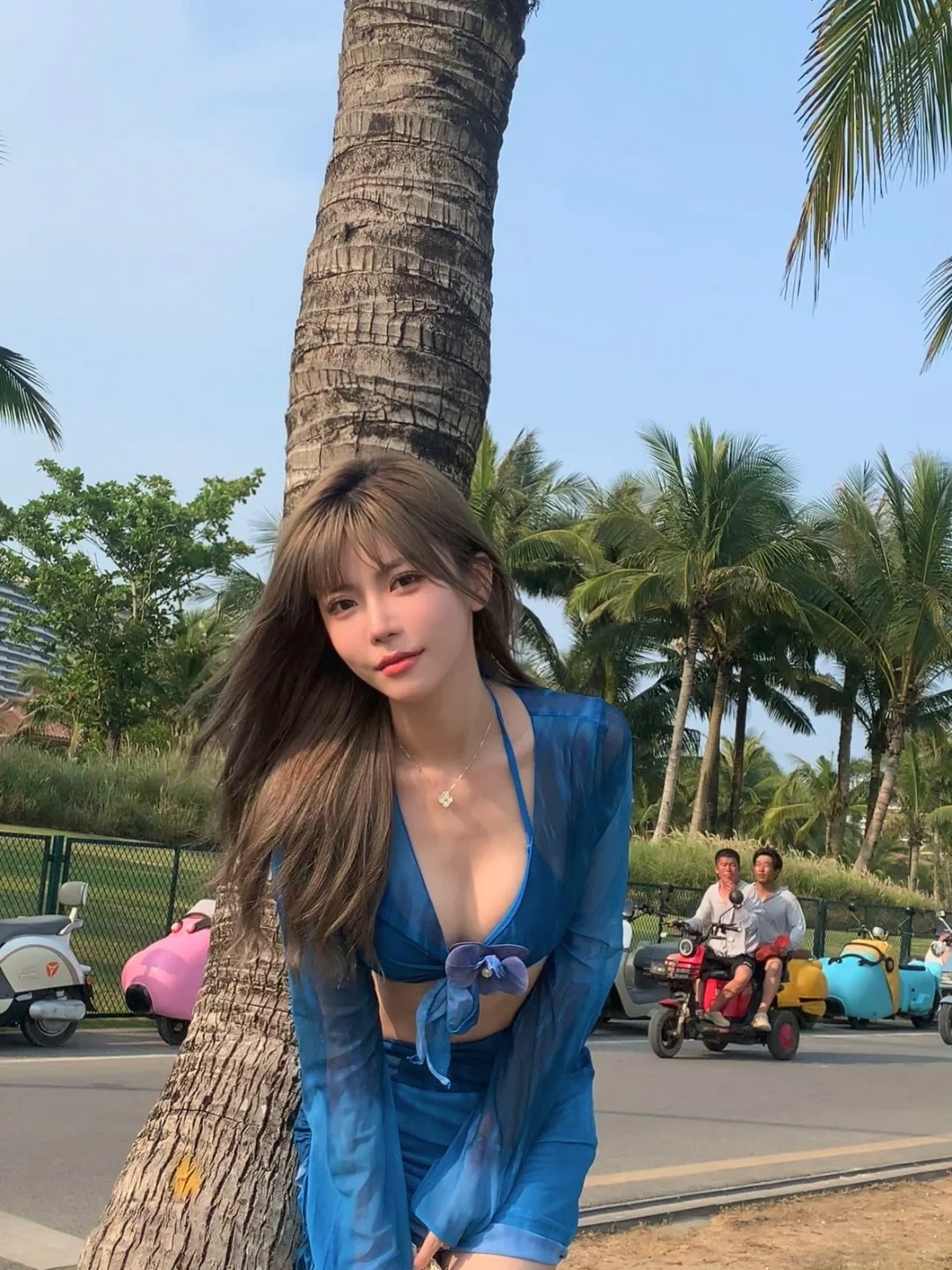 是真人还是AI？
嘻嘻 是本人
