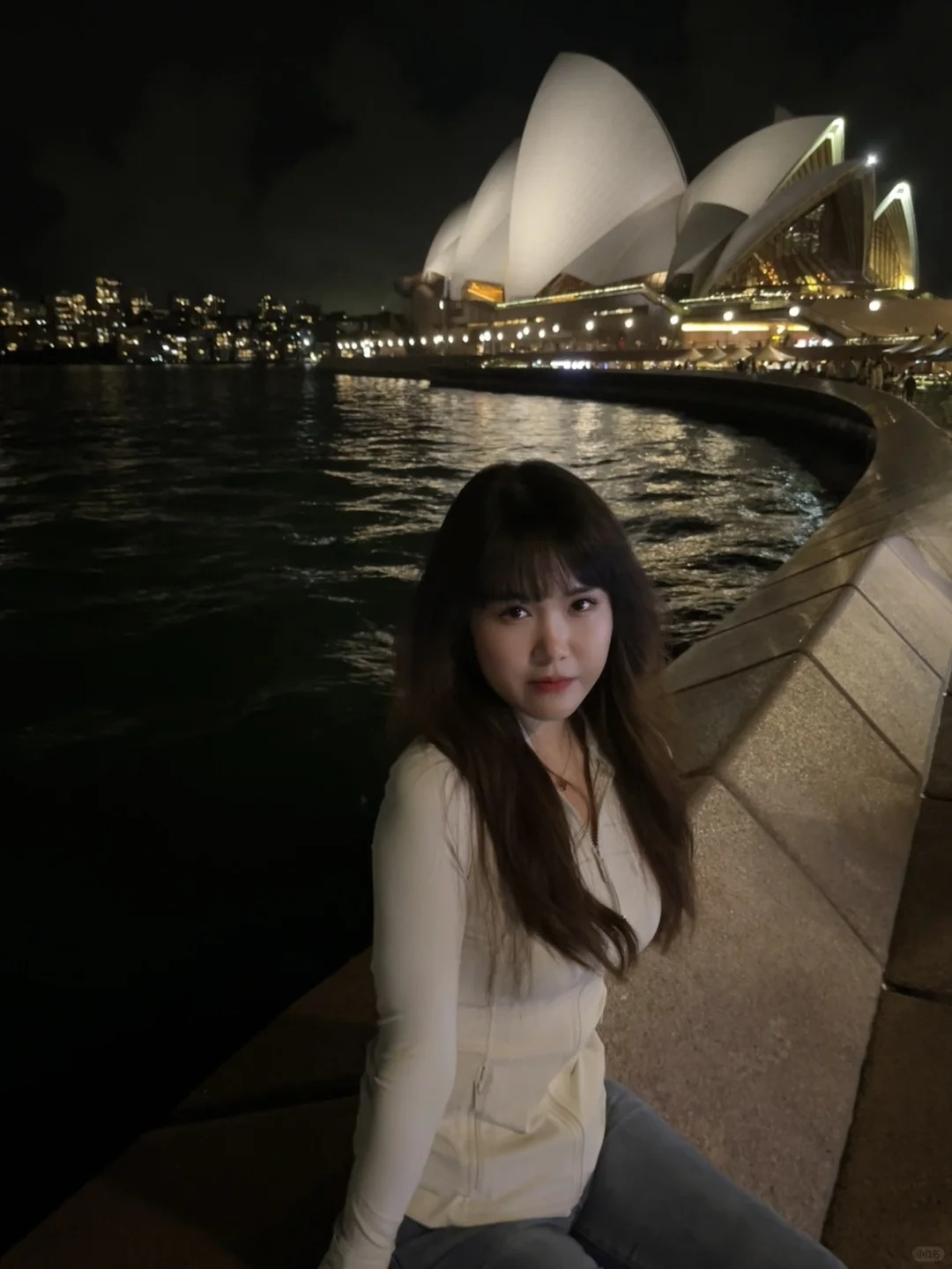 下雨版悉尼
好心情碰上坏天气=强颜欢笑