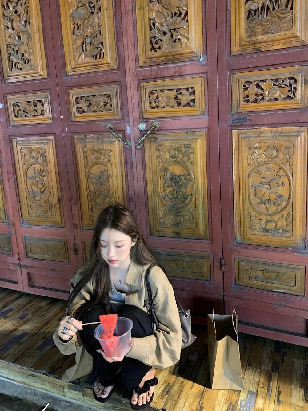 在大理这几天的一些舒适穿搭🚶🏻‍♀️
大理真的很适合慢慢悠悠的躺平闲逛🚶‍