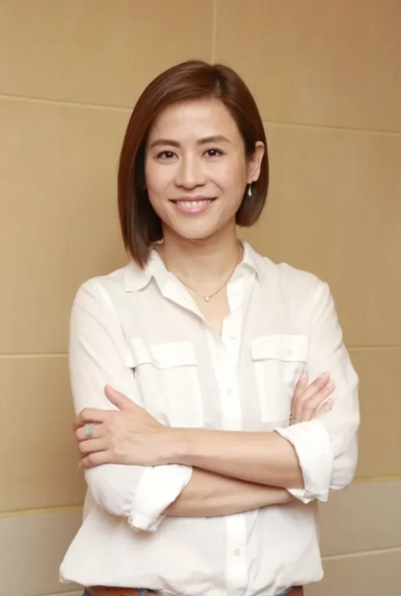 现实中不做“王宝钏”，2次拒嫁富豪