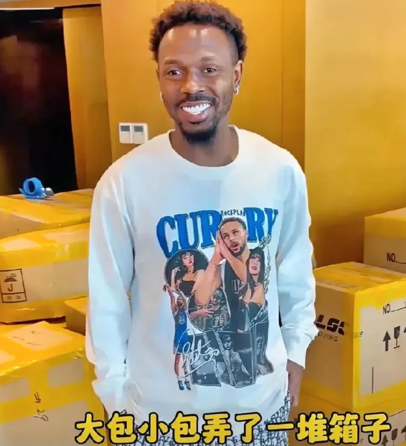 归化终究还是“雇佣军”！小摩托已经打包准备“跑路”？

1、费南多为国足打了七场