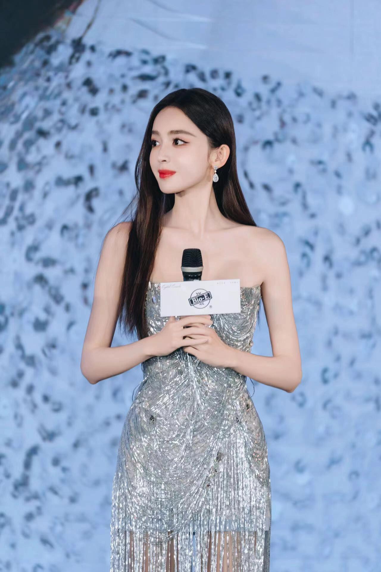 姐堪称，内娱神颜！