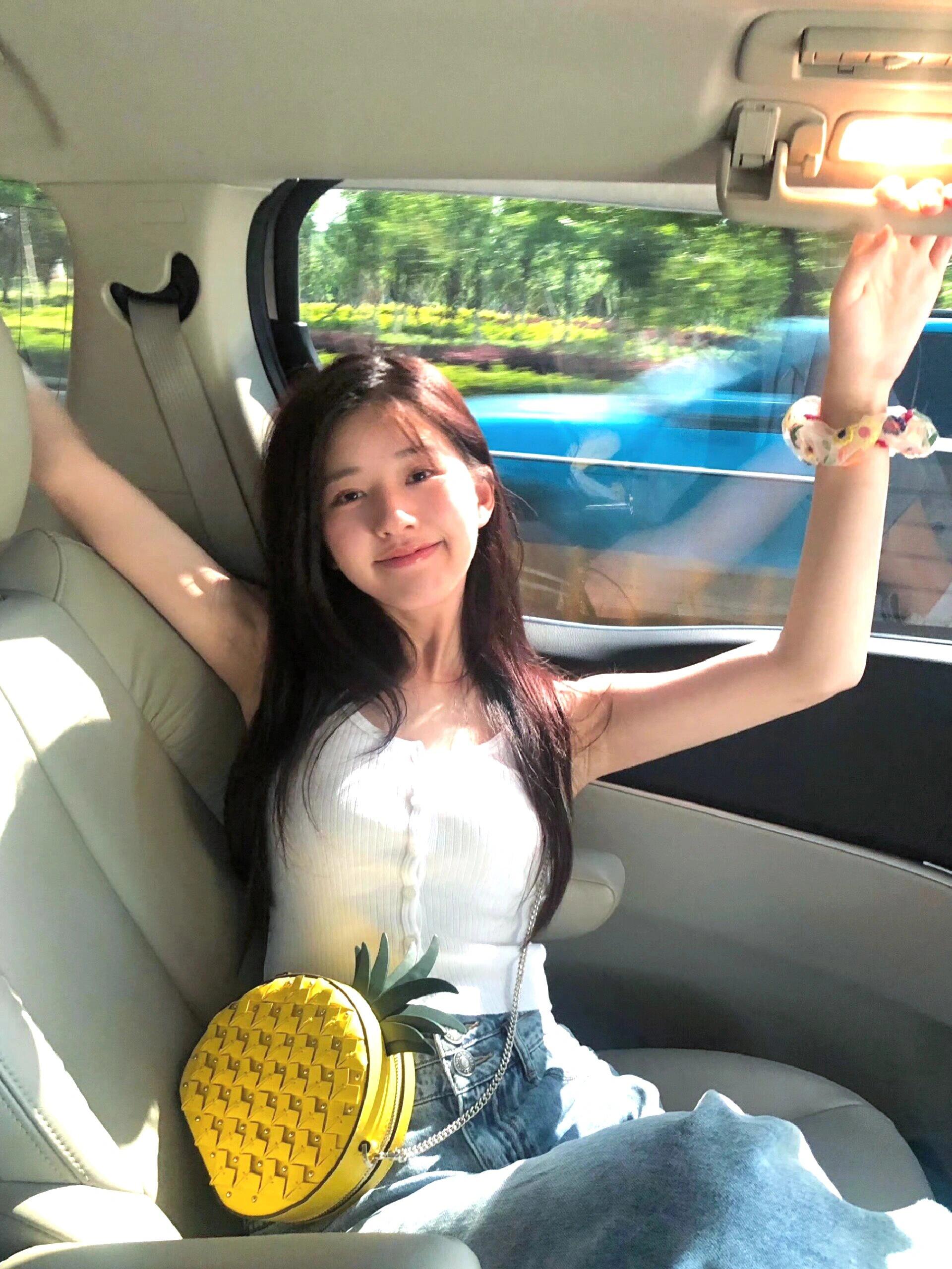 赵露思生命力超强
