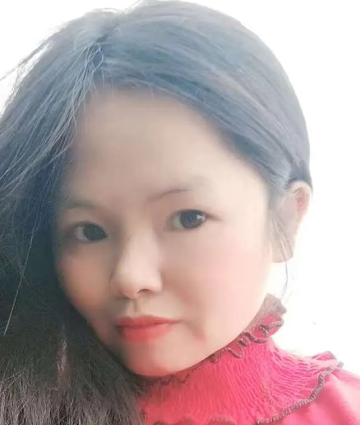 我跟前夫说，带我去他家过个年，我躲屋里不出来，他拒绝了！说会买一箱方便面给我吃，