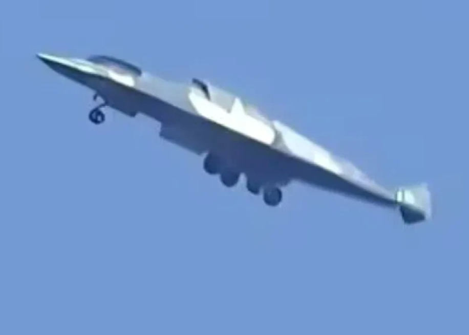 突发！中国空军第六代无人战斗机，昨天下午在成都首飞！最清晰照片流出！亮点：无人驾