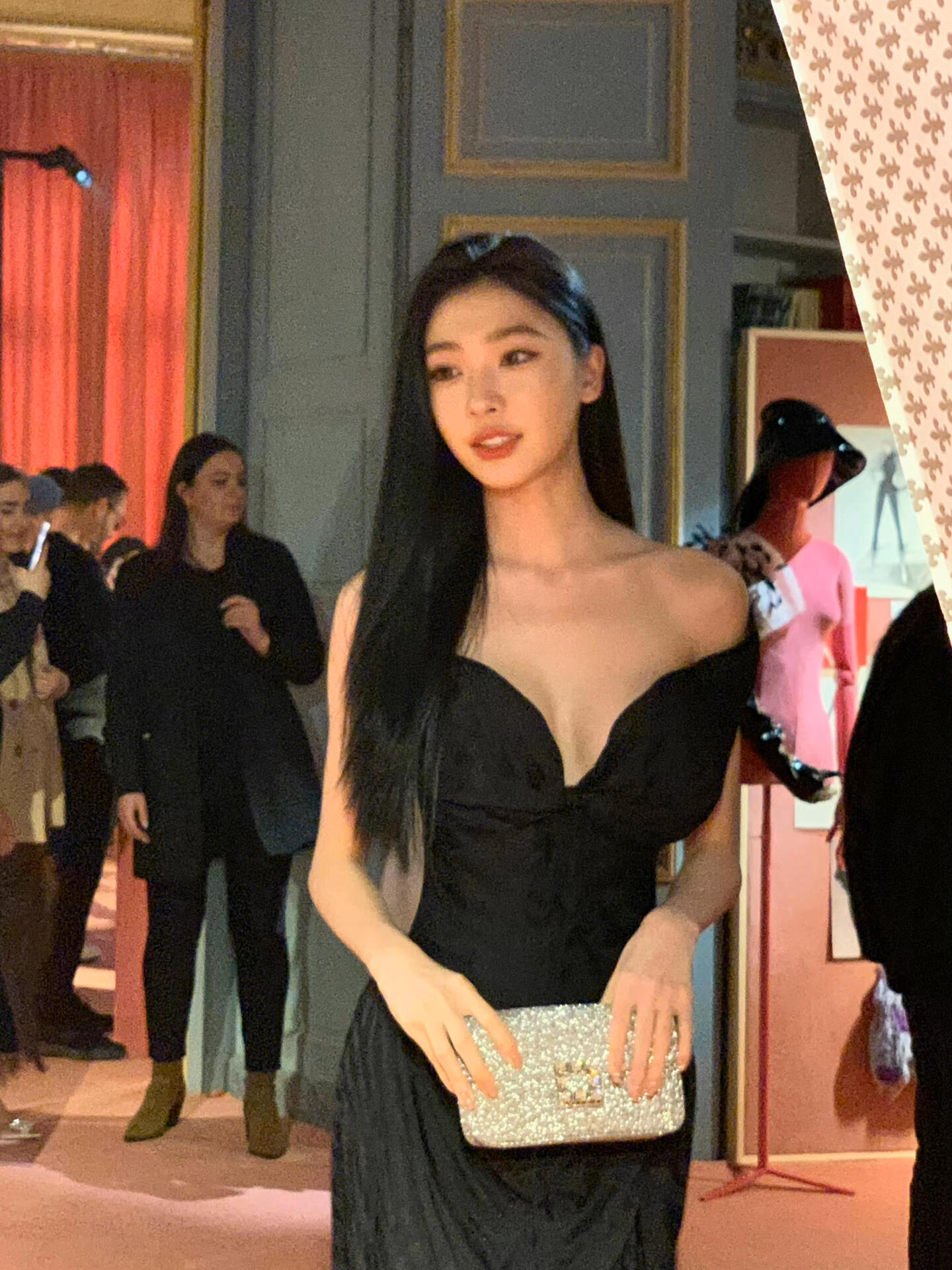 易梦玲状态挺好