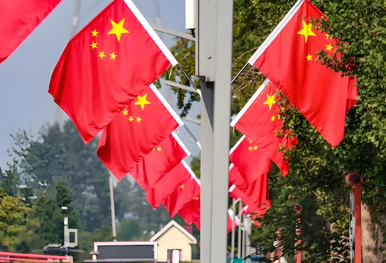 国庆七天大假，哪些人过得非常舒服。

第一、炒股的散户，七天长假，过得非常舒服。