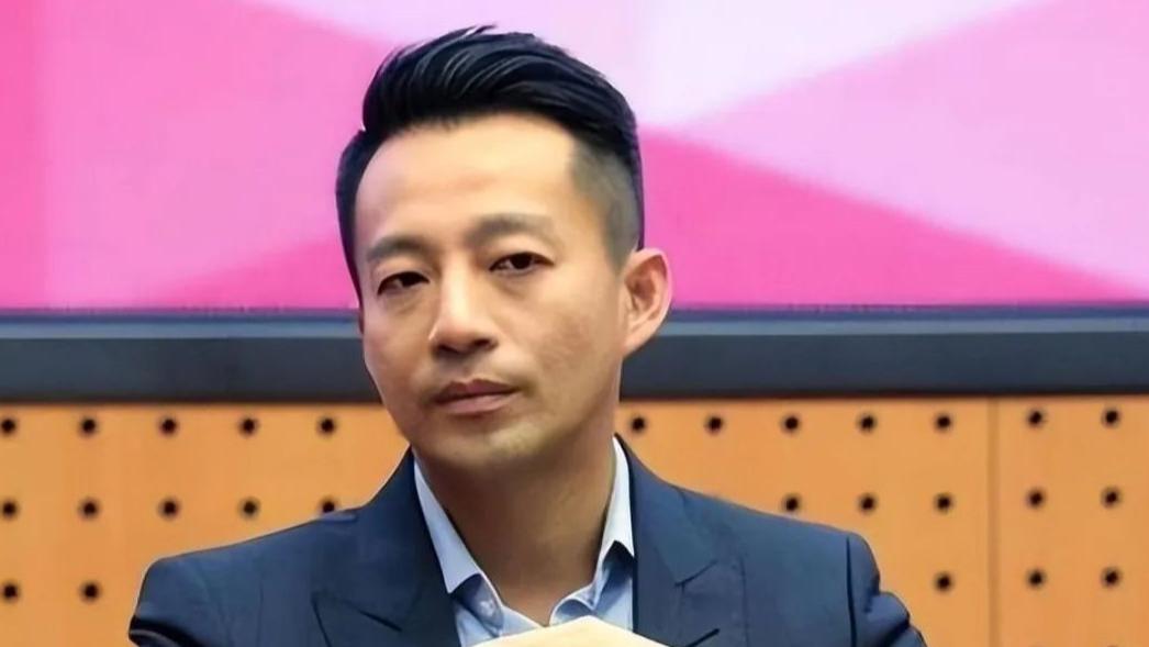 孟贺解析检讨书反遭调侃：可能说明了其开撕汪小菲的一些伎俩