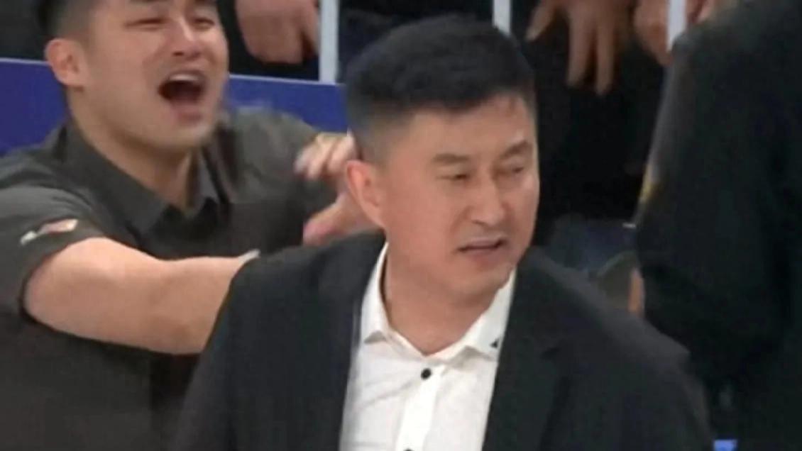 2大短板！朱八押宝阿姆斯，第4外援还没着落，关键5号位未激活！