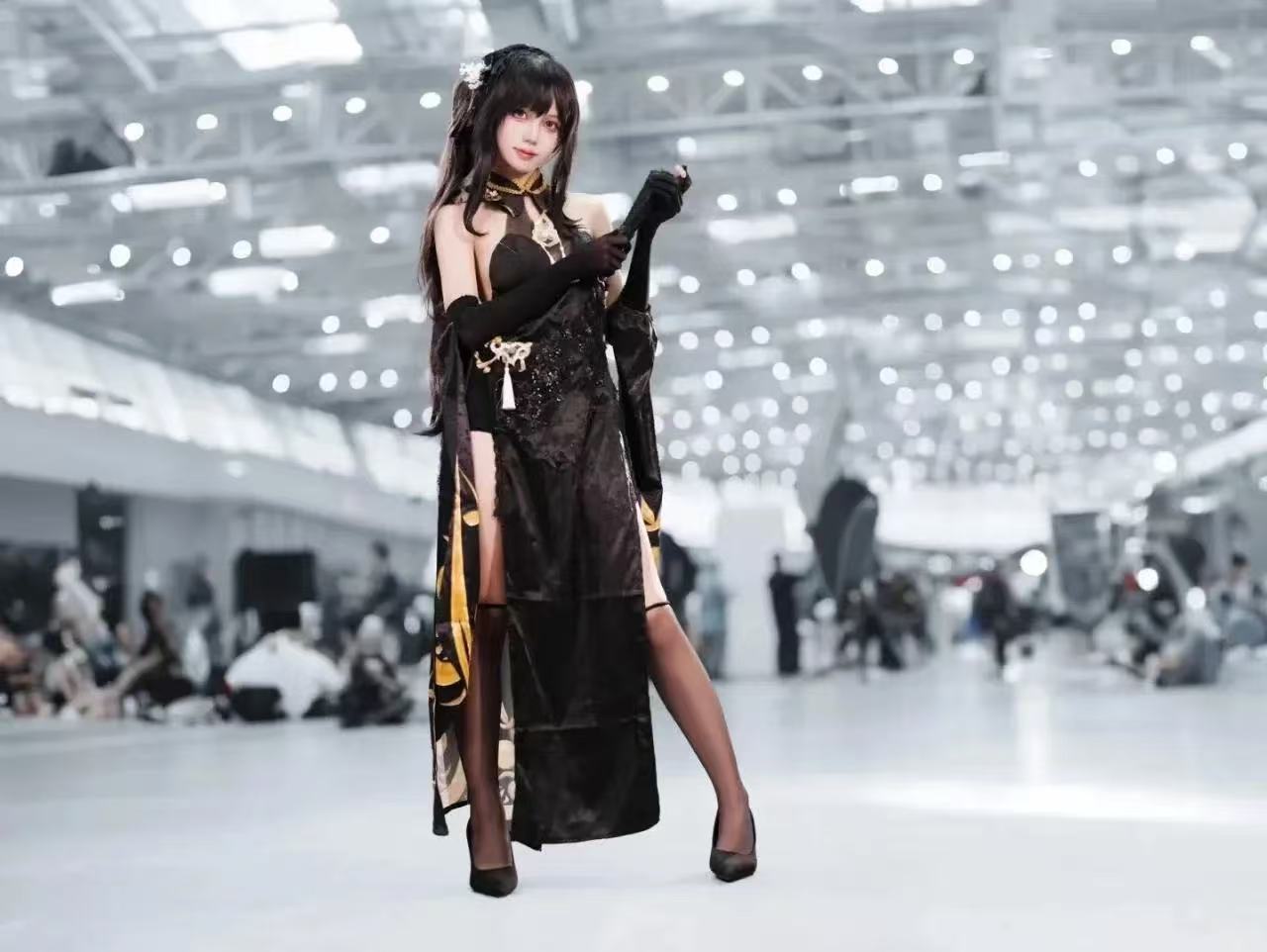 如果我和50万你会怎么选择哈哈哈哈哈哈