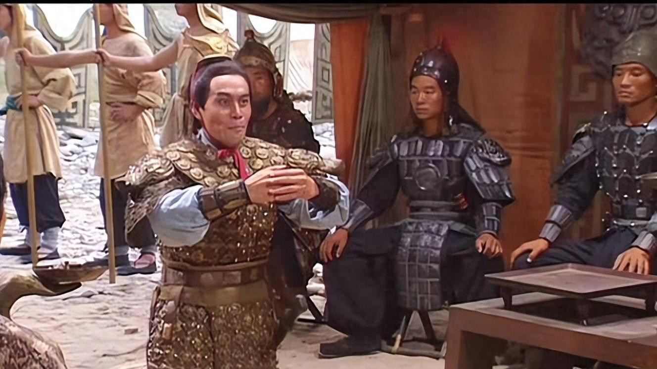 “卖主求荣”的冯玉祥，一生八次倒戈，周总理评价“瑕不掩瑜”