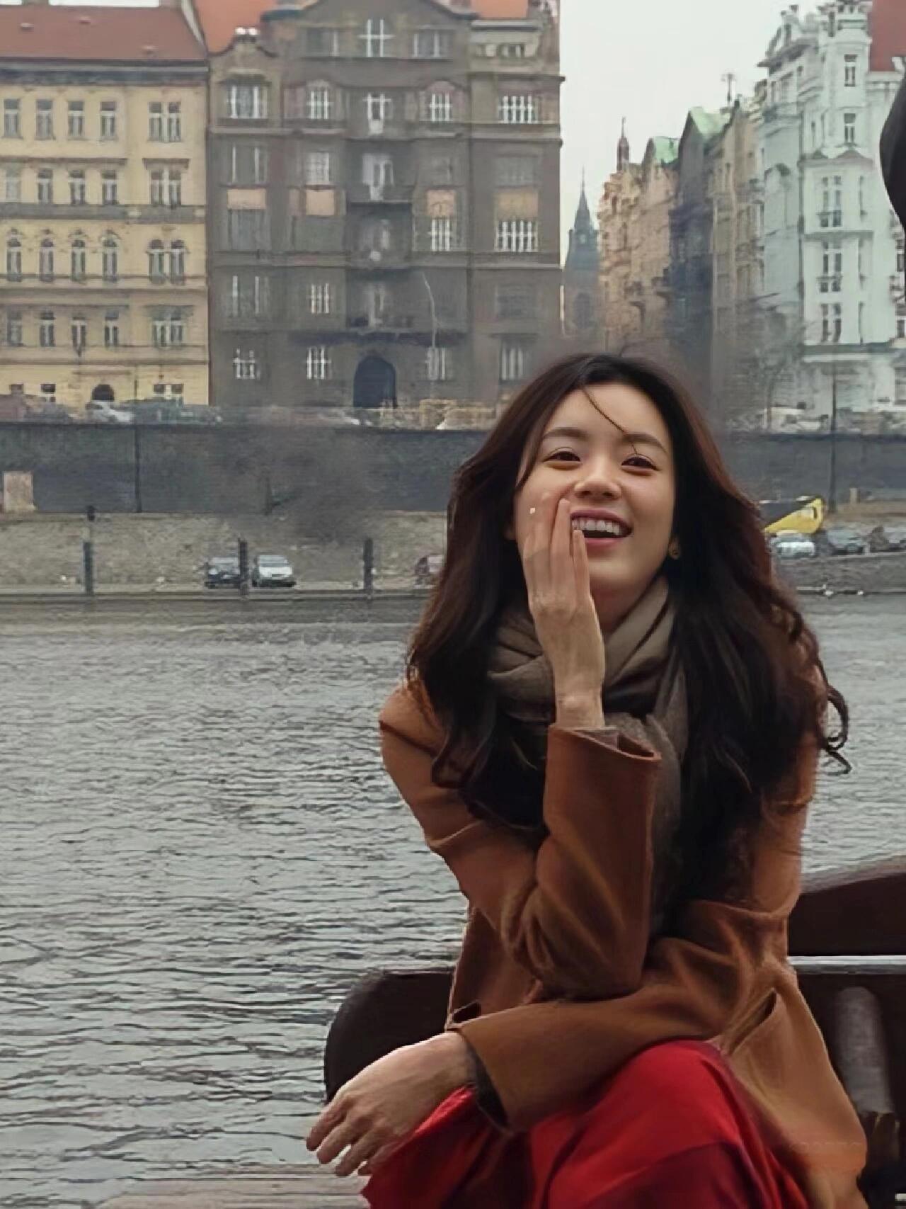 韩孝周美在气息