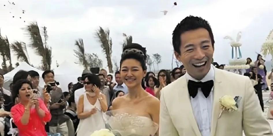 天呐！大S也太拼了吧！结婚前四天才流掉孩子，身体还没恢复就要硬撑着办婚礼，这是什
