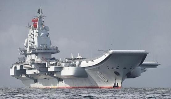 辽宁舰出海前为什么要烧60吨热水？

这可不是为了给船员泡温泉，而是为了让这艘海