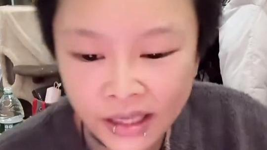 网红顾茜茜自曝“躺赚”日薪30万叫嚣：你骂声越大，我赚得越多！