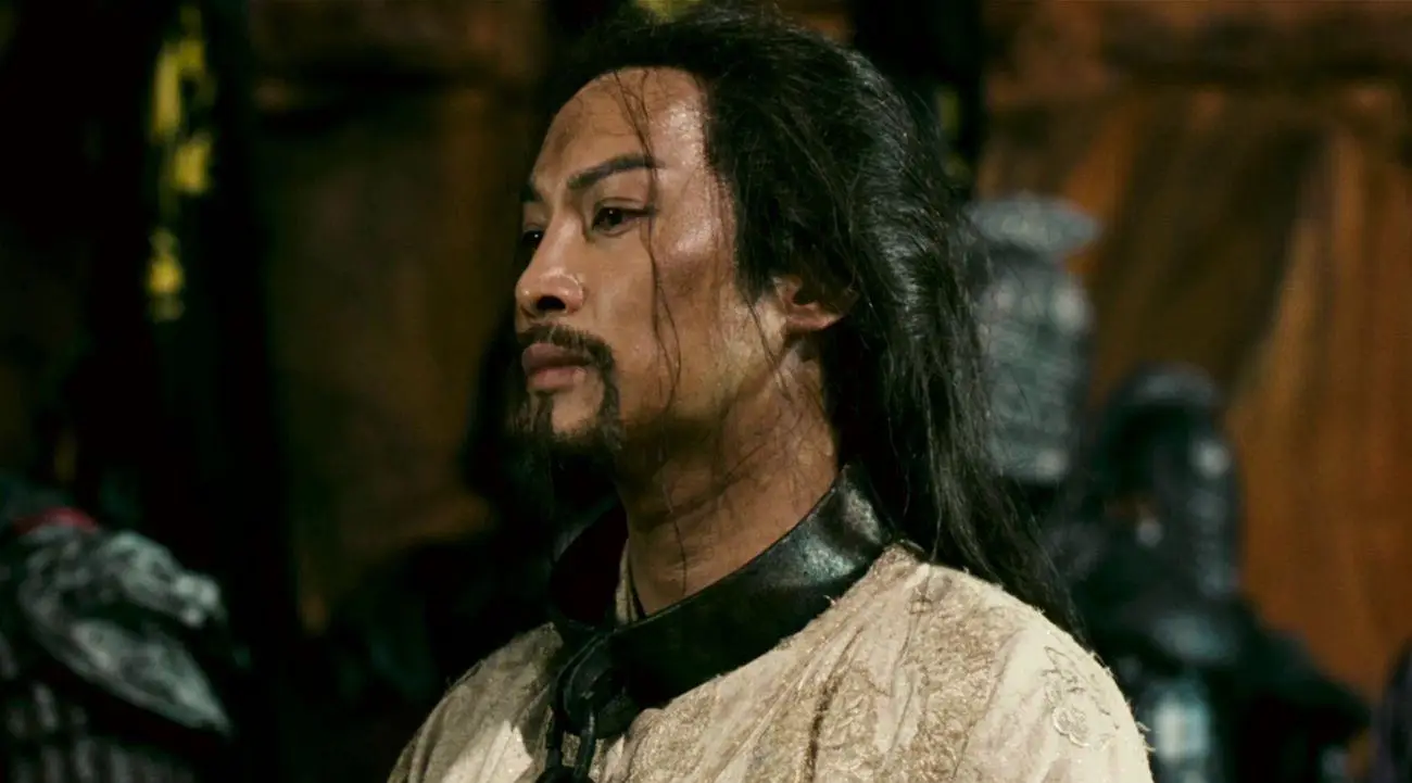 公元683年，卧床近10年的卢照邻拖着半边已然无法移动的身体艰难的爬到了颖水边，