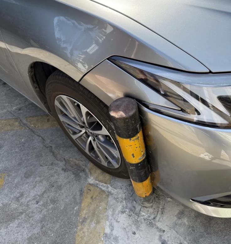 这怎么才能出来。直接往后倒车么。