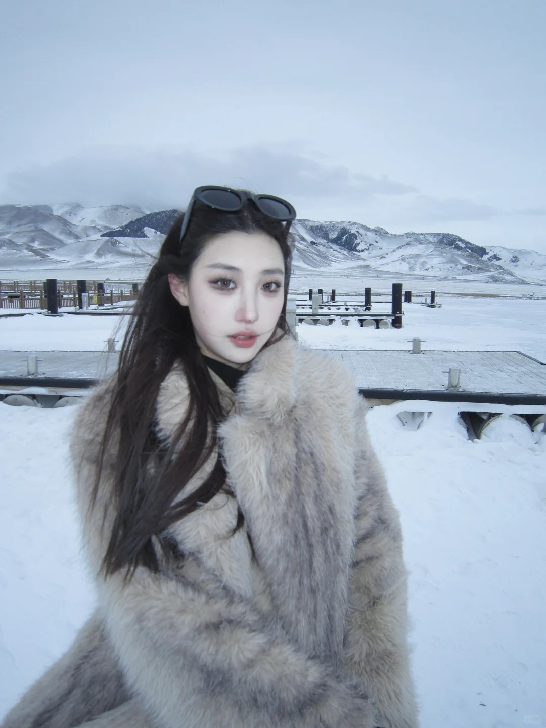 美死了 也冷死了
赛里木湖你可别太美了！
本来计划去禾木，结果遇上雪崩 毫不犹豫