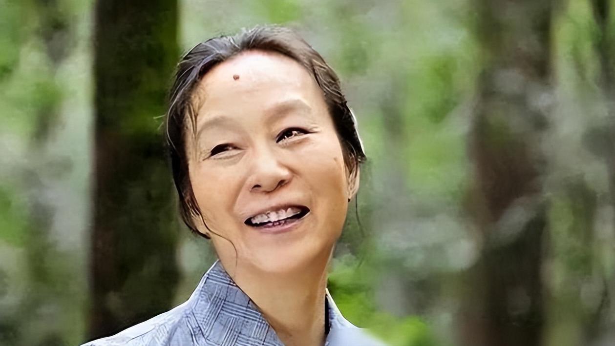 想不到2月还没结束，国家一级演员奚美娟，就给影视圈演员敲警钟